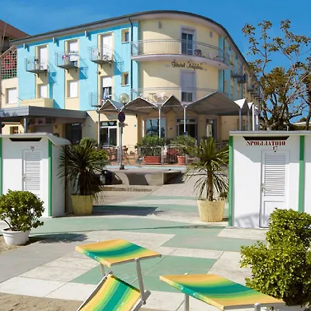 Hotel Acquario 3*