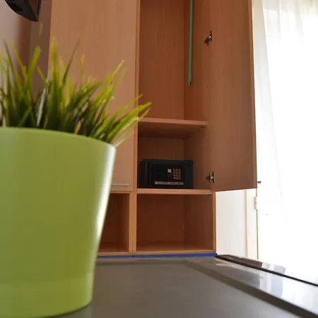 Aparthotel Verbena 2*