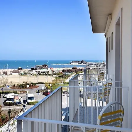 Spring Hotel 3*