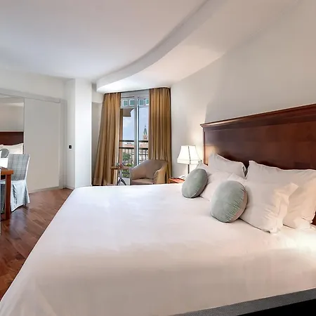 Savoia 4* Ρίμινι