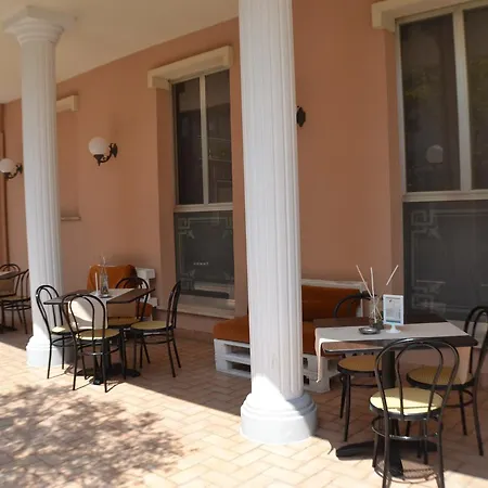 Caterina Otel Rimini