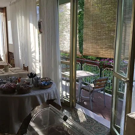 Hotel Hotel Mirella