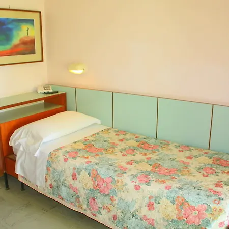 Miramare Et De La Hotel 3*