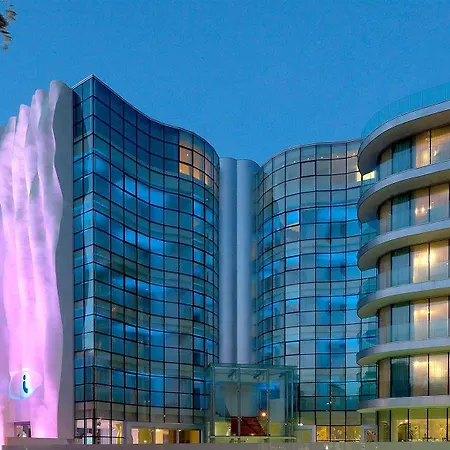 Hotel I-suite