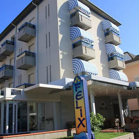 Felix Hotel 3*