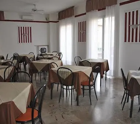 La Dolce Hotel