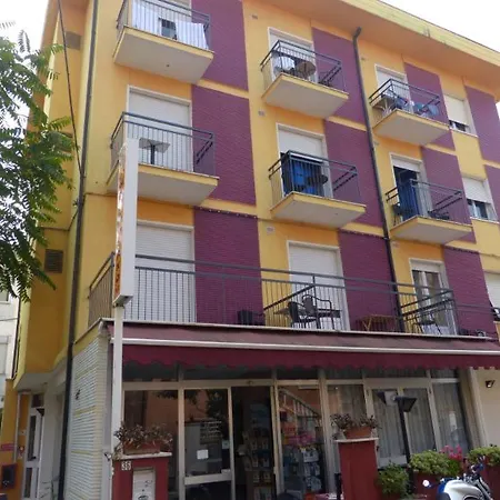 Saxon 3* Rimini