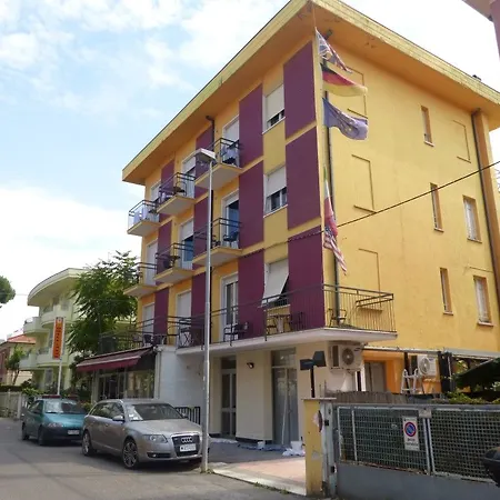 Hotel Saxon 3*