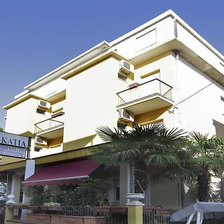 Hotell Katia 3*