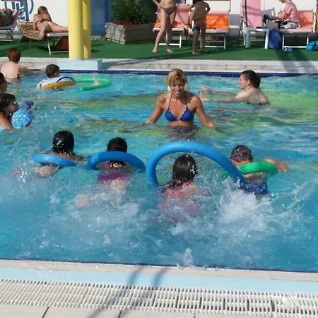 Helios Hotel 4*