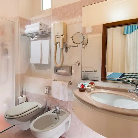 Hotel Helios 4*