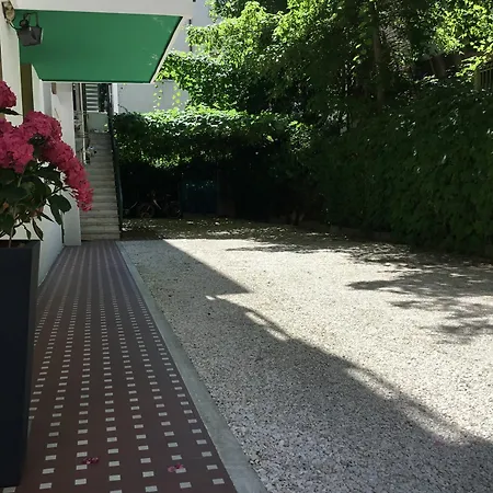 Hotel Mirella Hotel