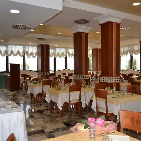 Zeus Hotel Rimini
