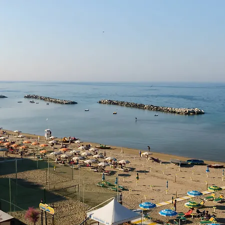 Belvedere Vista - Seafront 2* Rimini
