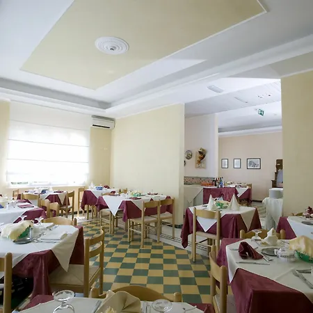 Mauri Hotel