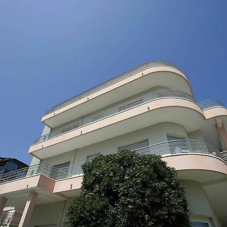Hotel Mauri 2*