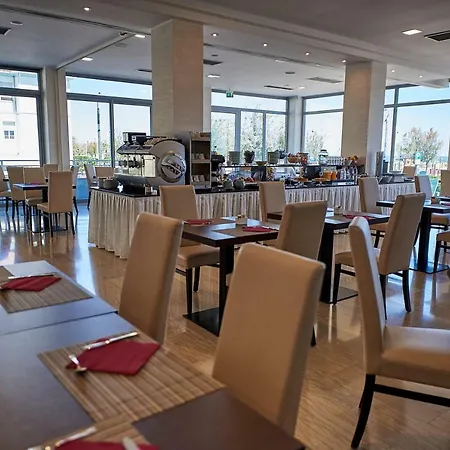 Alisei Palace רימיני