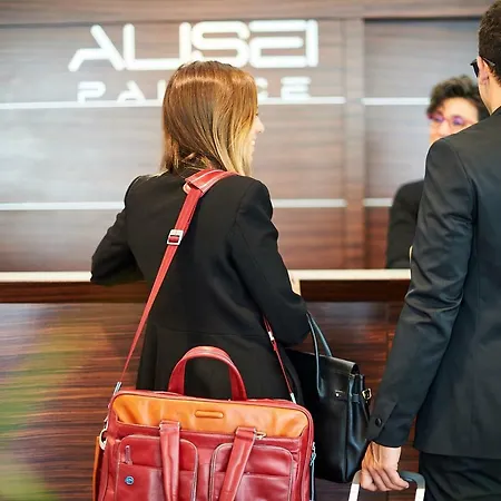Alisei Palace 4*