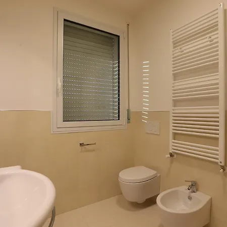 Residenza Riva Azzurra 2*