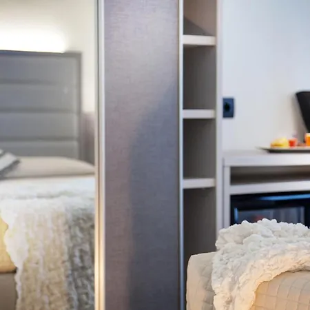 My Place Hotel 3*