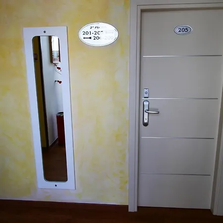 Arena Hotel
