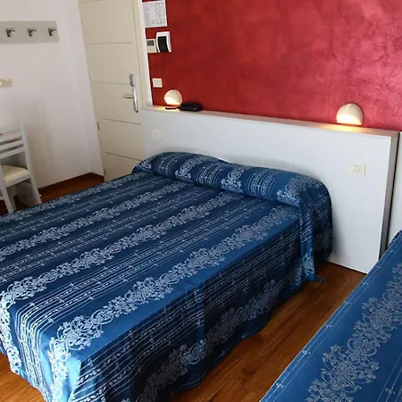 Hotel Arena 3*