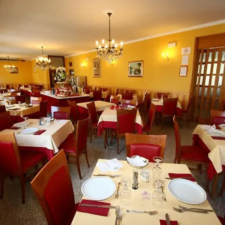 Arena Hotel