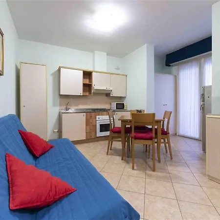 Residenza Melucci Апарт-отель *