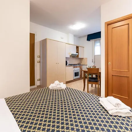 Апарт-отель Residenza Melucci Римини