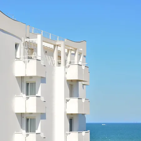Aristeo Hotel 3*