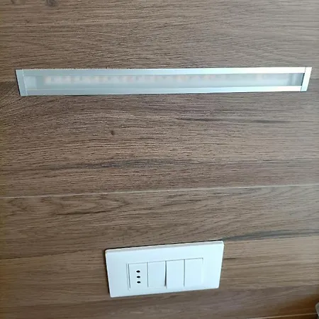 Bed & Book * רימיני
