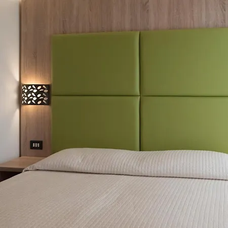 Hotel St Gregory Park Rimini