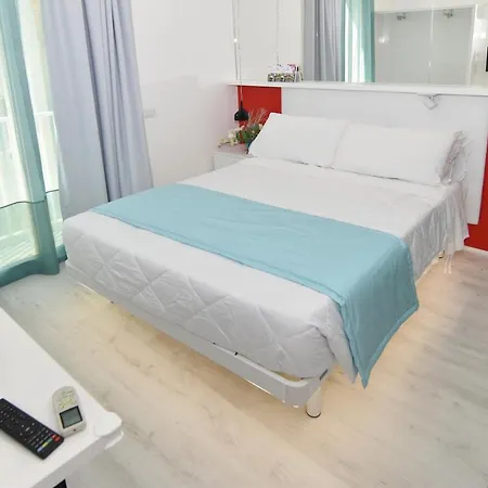 Nuovo Giardino Otel 3*
