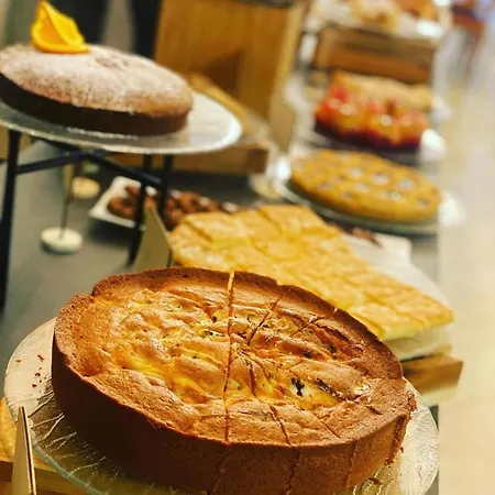 Apogeo - Breakfast Experience Hotel