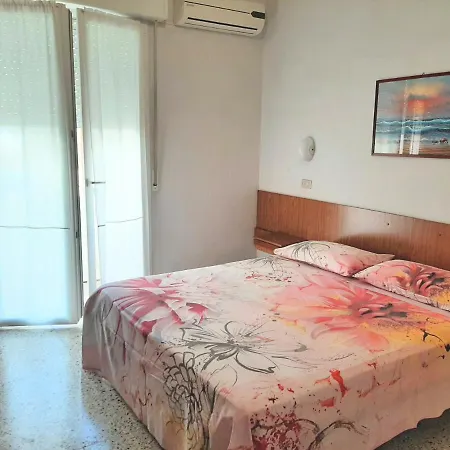 Amalfi Hotel 2*