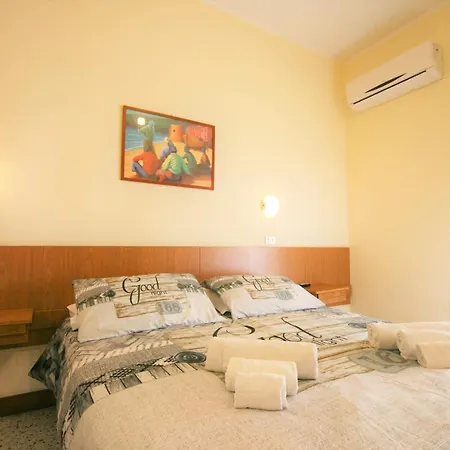 Amalfi Hotel