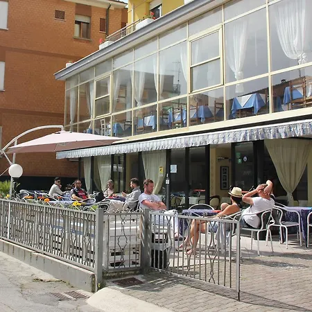 Hotel Orlov 2*