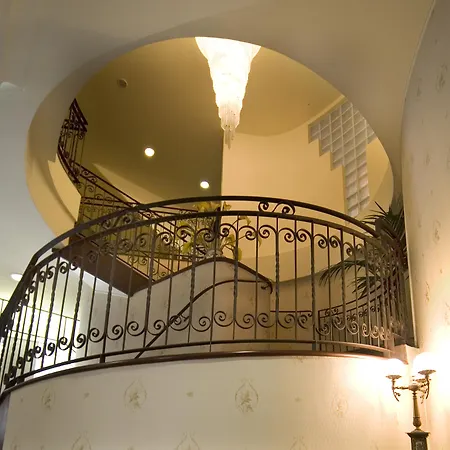 President Hotel 4*