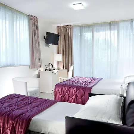 Mercure Artis Hotel