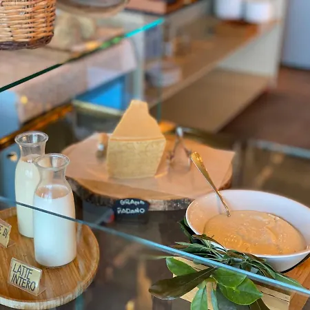 里米尼科拉洛酒店 酒店 3*