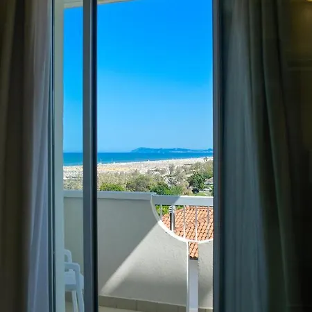 Aristeo Hotel