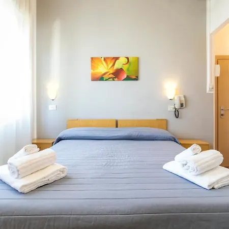 Szálloda Ausonia 3*