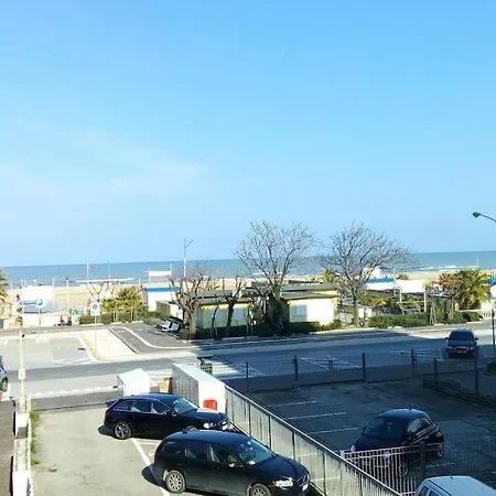 Zona Fronte Mare Marina Centro App Exclusive
