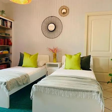 Traveller - 2 Bedrooms Rimini