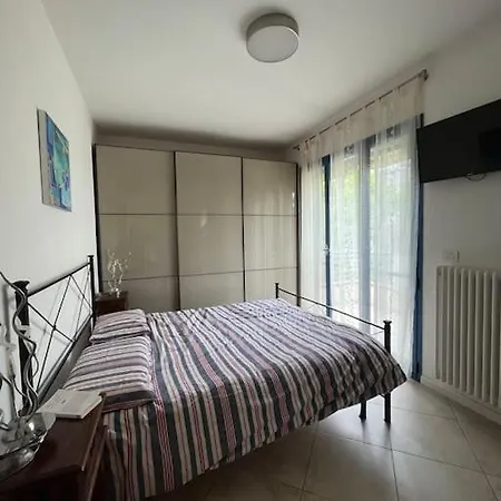 San Giuliano Mare Apartment *