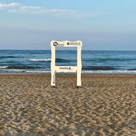 Neyra Beach Hotel