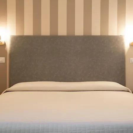 Hotel My Place 3*