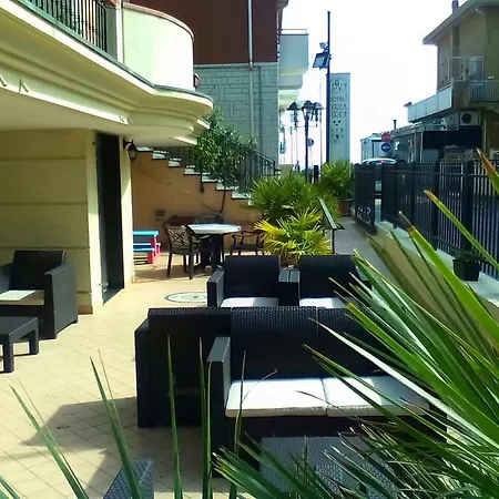 Hotel Perla Verde 3*