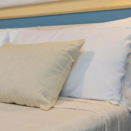 Hotel Augustus 3*