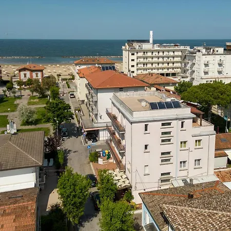 Tre Trilo&suites Aparthotel Rimini